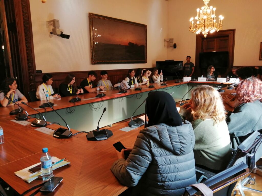 Visita al Parlament | Institut Antoni Ballester
