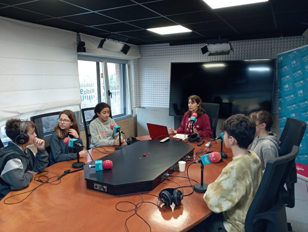 Alumnat d'ESO de l'Institut Antoni Ballester